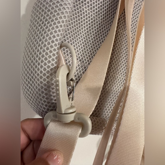 Adidas Cream Mini Backpack/New - Picture 7 of 12